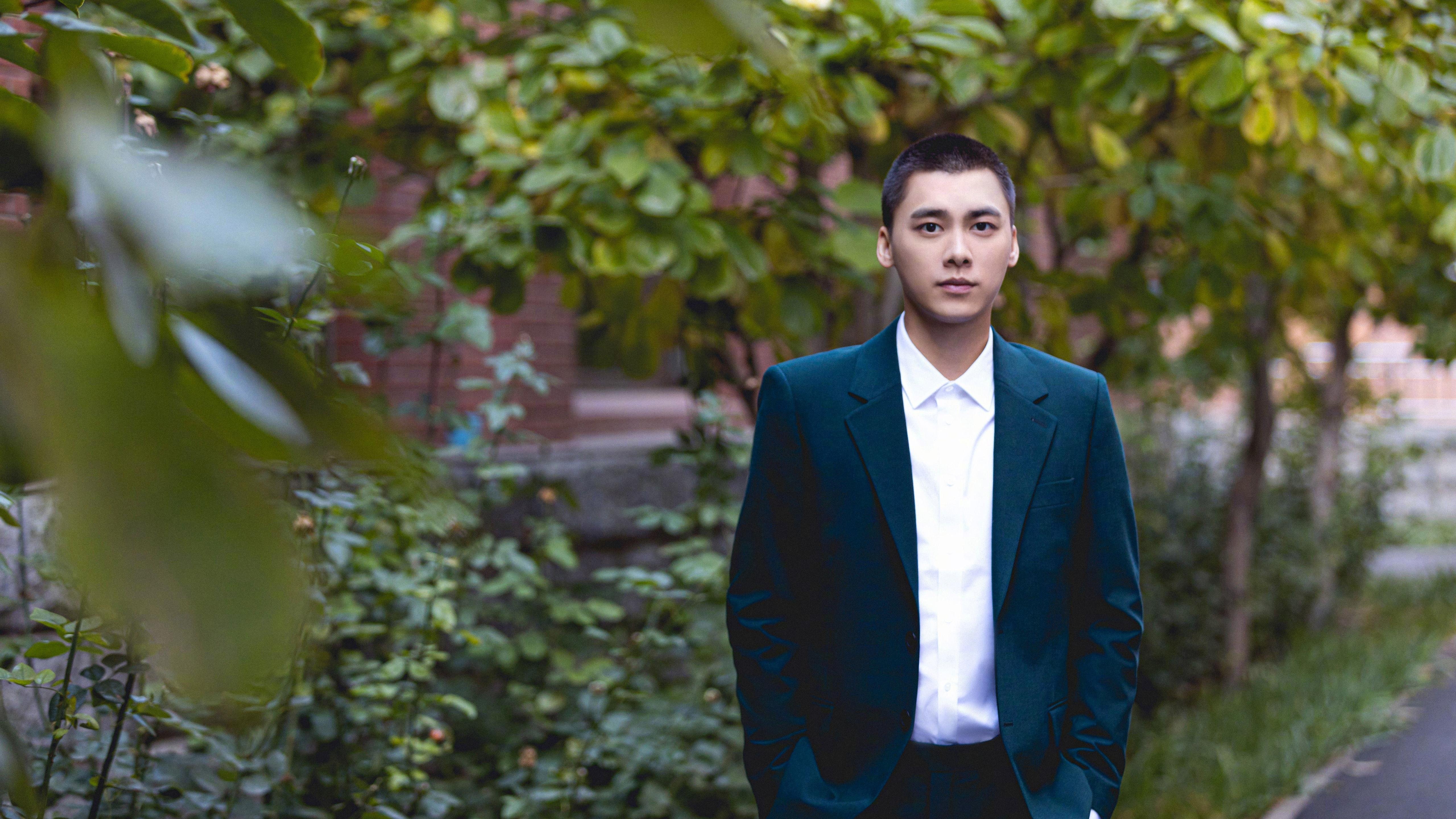 克瓦拉茨赫利亚闪电破门定乾坤，阿根廷节奏掌控瑞士显王者风范