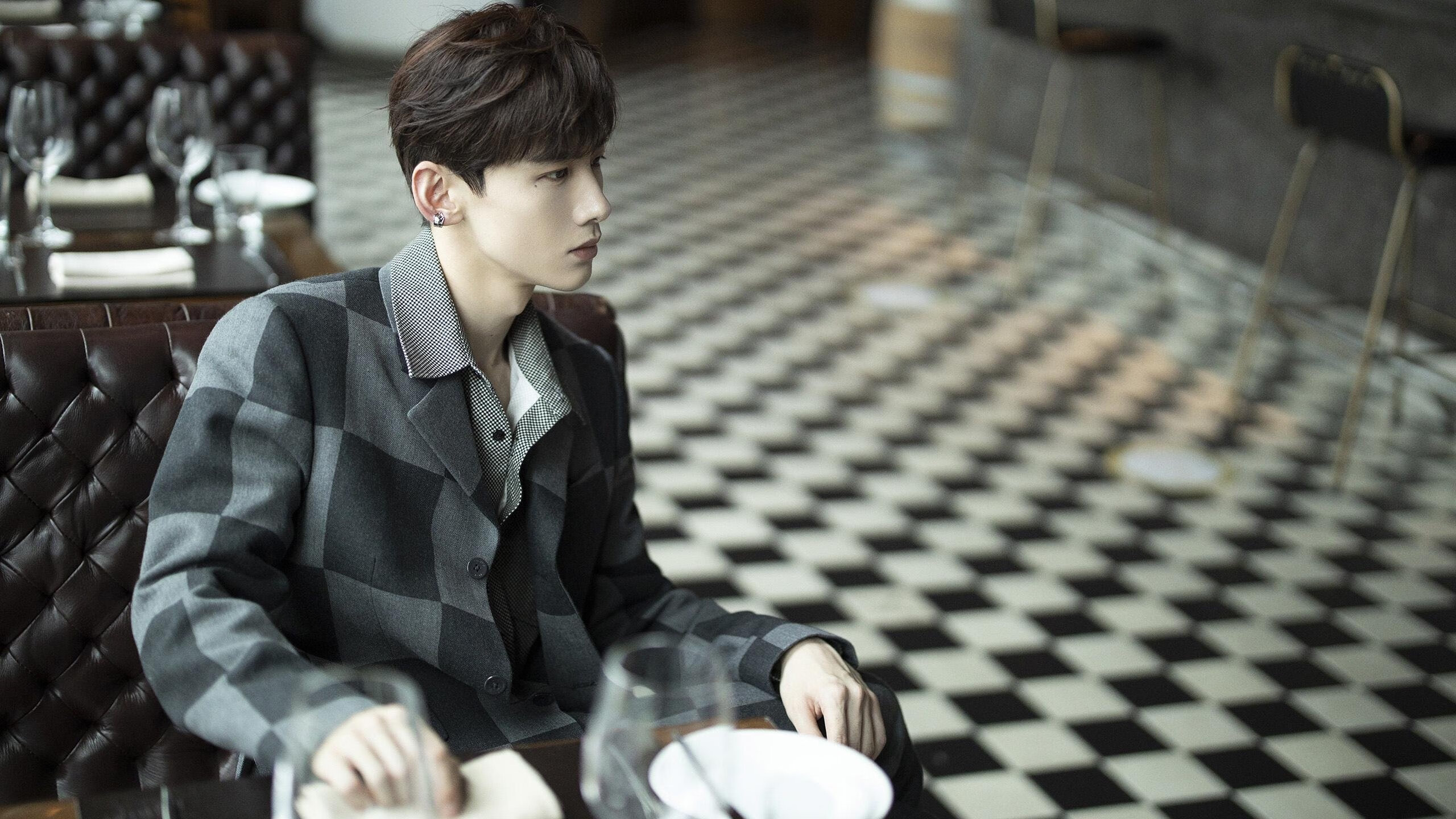 黑色闪电,当阿克的魔法遇见巴拉圭的钢铁洪流