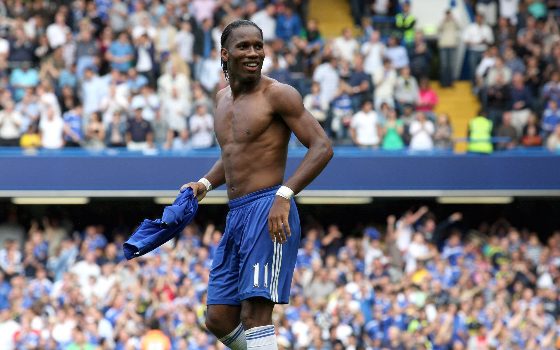 悬殊之战！拜仁全面压制新西兰，福登成为改变战局的关键先生